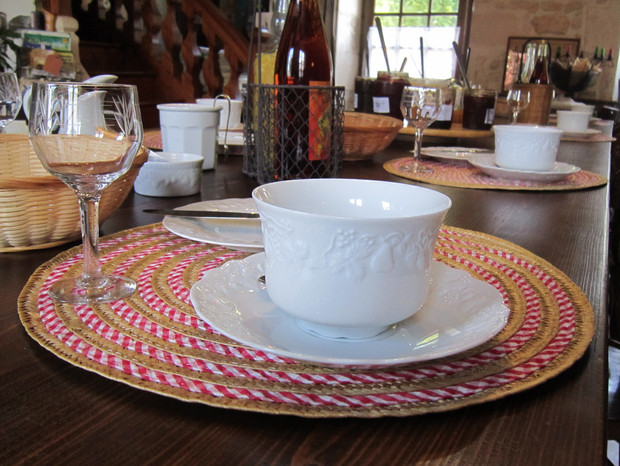 Porcelaine de Limoges et cristal ancien